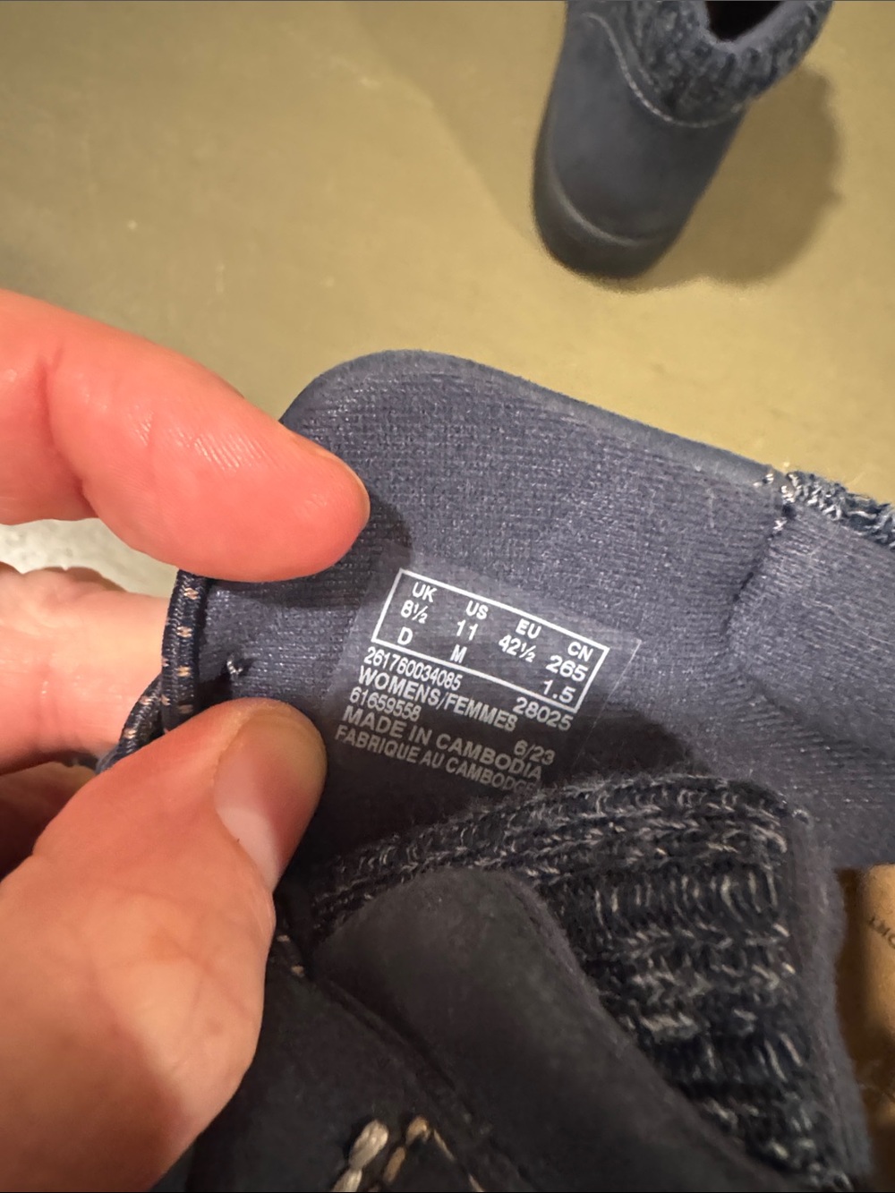 Clarks Navy Zipper Ankle Booties size 8.5 - Picture 3 of 8